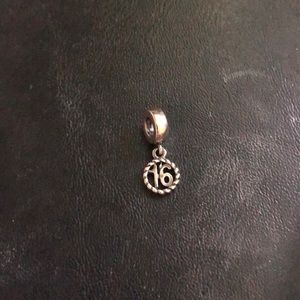 PANDORA 16 Dangle Charm